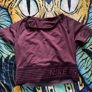 nike crop